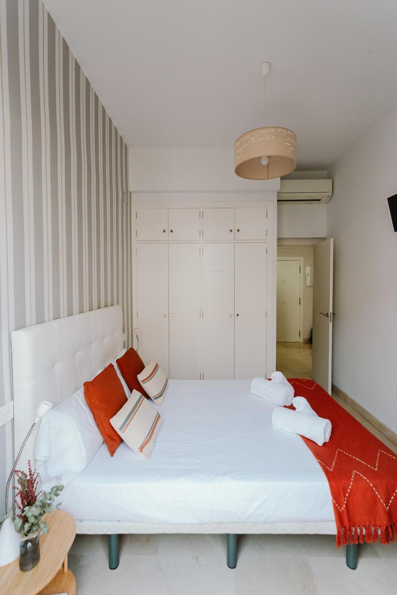 Apto. Con Terraza Privada Centro Sevilla Eksteriør billede